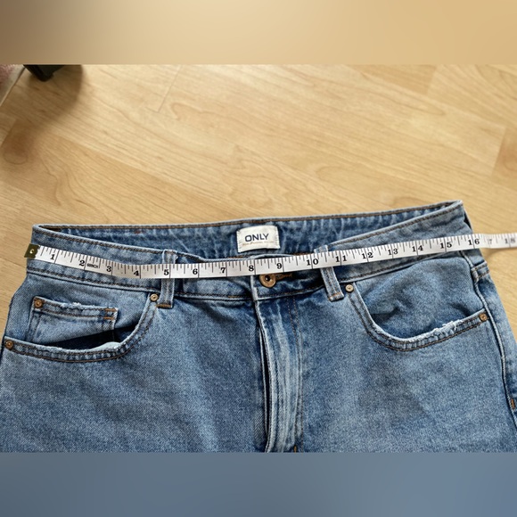 Only Highrise Slim Straight Leg Jeans - Picture 8 of 10